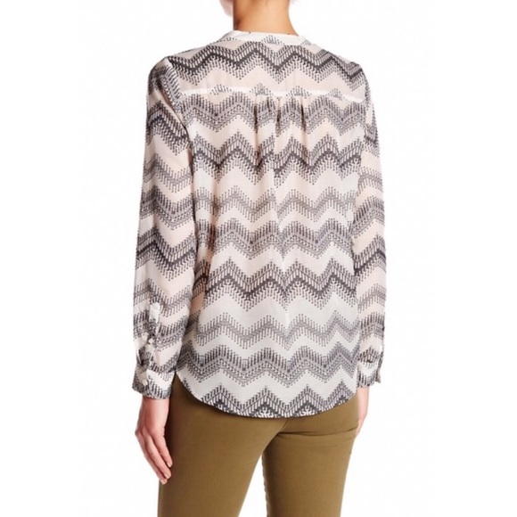 🎉HP🎉 J.Crew Factory chevron popover - Picture 3 of 8